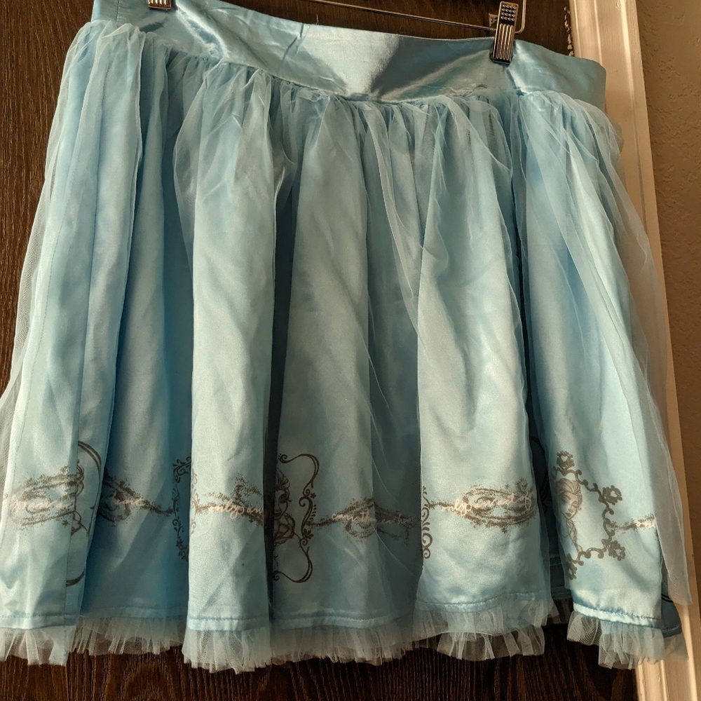 Frozen Elsa junior's XL hot topic skirt